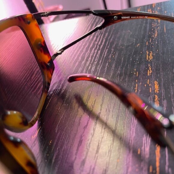 Versace Sunglasses - Picture 5 of 6